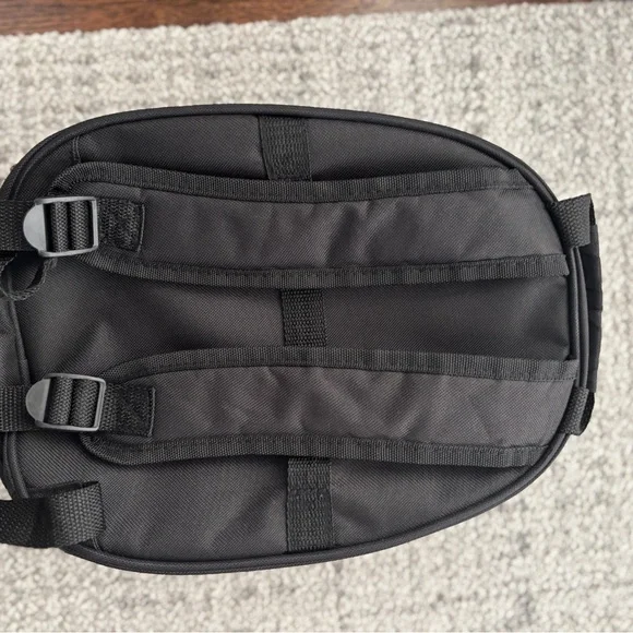 iPlay Kids Luggage/Carryon/Suitcase, 18" hard Set, Backpack, 4 Spinner Wheels - Picture 9 of 13